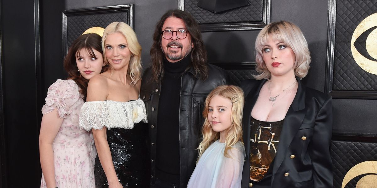 Dave Grohl Reveals He Welcomed Baby 'Born Outside Of My Marriage' - Sea