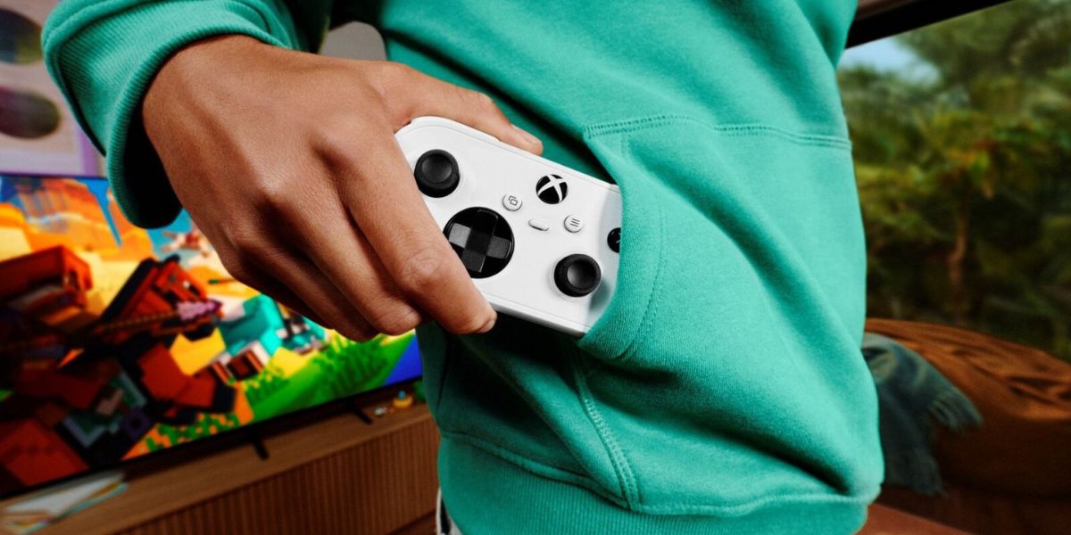 Microsoft Just Made an Xbox Controller Smaller Than Your Smartphone